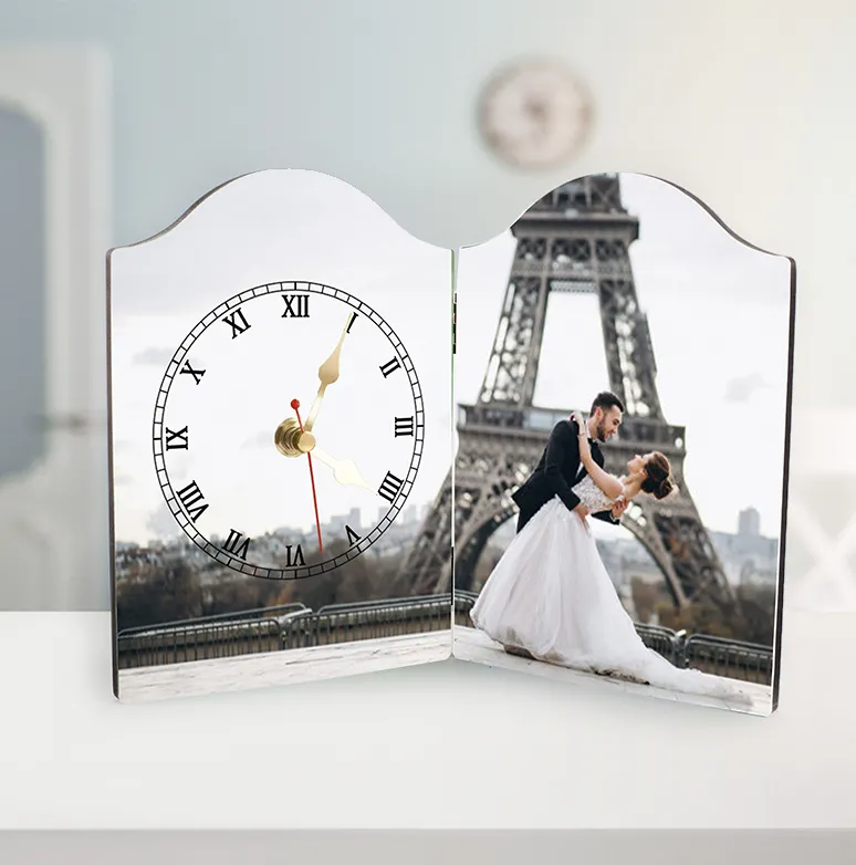 Arched photo clocks